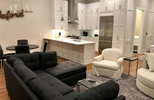 New Luxury Oxford Square Condo at Harrison Square - Foto 32