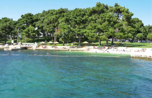 Holiday Home with pool and garden - Photo 27