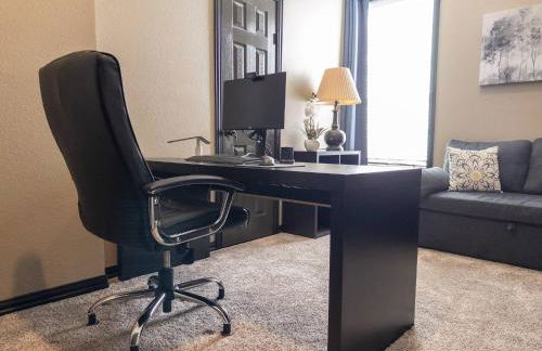 Your Family’s Home Away from Home w/ No Extra Fees - Foto 58