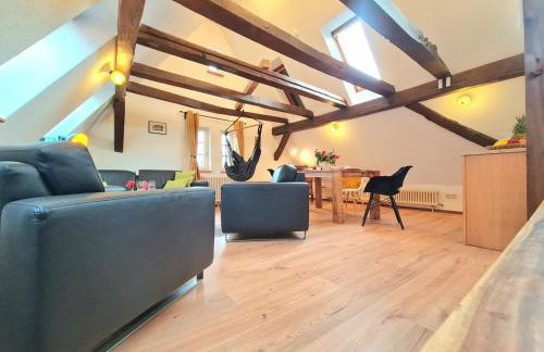 AVAHOME: Haus für 16, WLAN, Parkplätze, Netflix, Nespresso - Foto 32