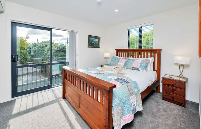 Beautifully Styled 2BR w 2 Carparks & Aircon - Foto 3