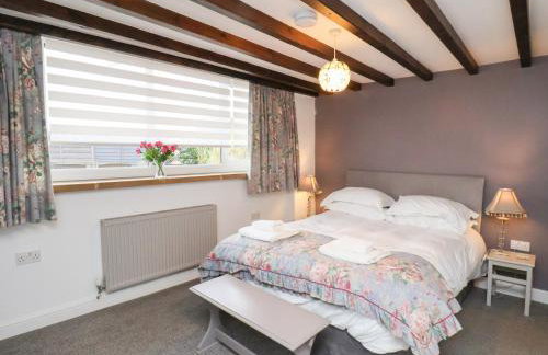 Mill House - Photo 9