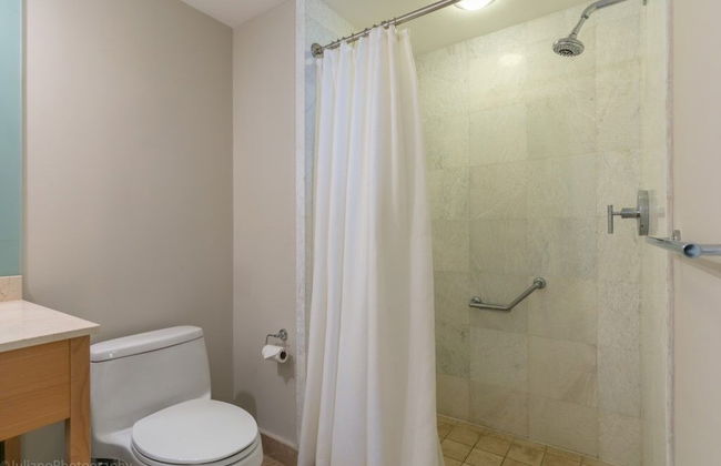 2 Br Luxury Suite In Marenas Beach Resort 2 Bedroom Condo by RedAwning - Foto 18