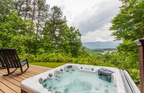 Chasing Sunsets: A Cozy 2-Bedroom Cabin in Smoky Mts with Stunning Mountain Views. - Foto 7