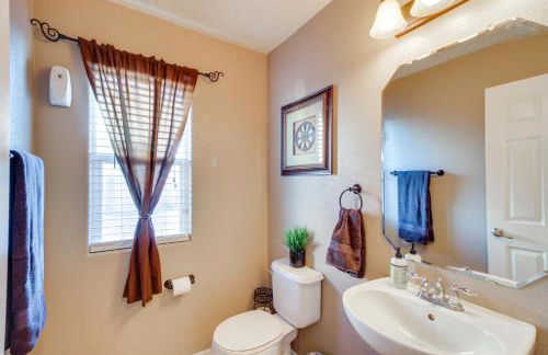 Chic New Mexico Retreat with Patio, Grill and Fire Pit - Foto 13