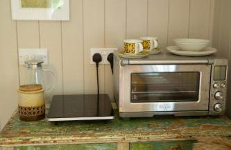 The Organic Cotswolds Shepherds Hut - Photo 12