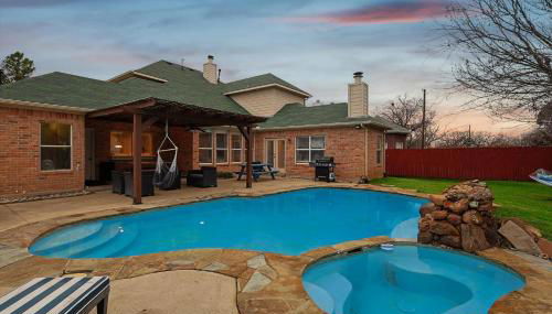 Immaculate 5BR 2,5BA Holiday Home with Pool - Foto 2