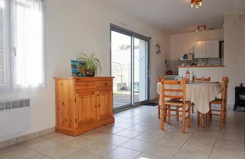Maison cosy proche plage avec jardin clos et terrasse - FR-1-224B-735 - Foto 6