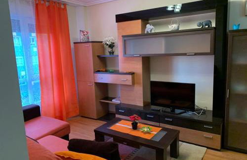 APARTAMENTO MOTA-2 HUCA-LOS PRADOS; PARKING Y WIFI GRATIS - Foto 5