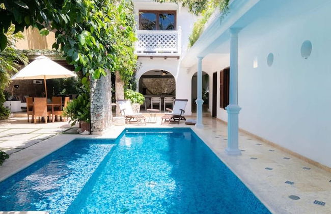 w Vibrant House 5BR w Pool n AC in Cartagena - Photo 1