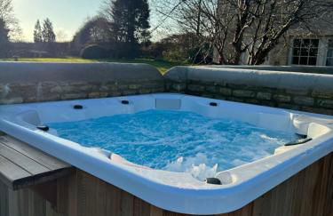 Stunning Countryside House with Pool and Hot Tub - Foto 27