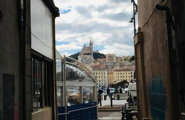 Joli nid douillet au Vieux-Port - Foto 8