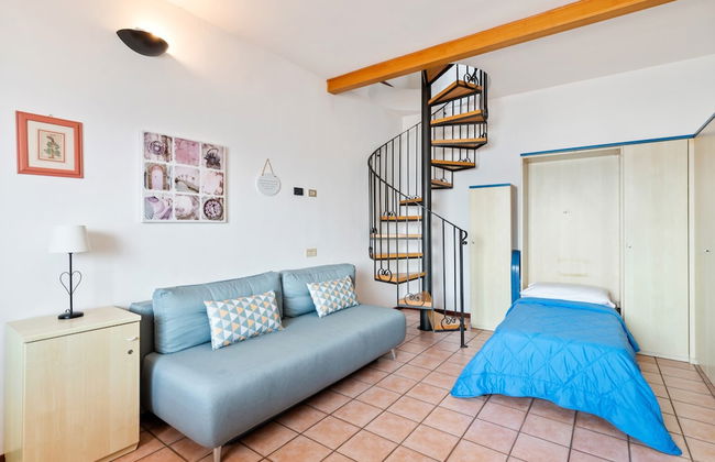 Apartment in Oggebbio With Sea View Terrace - Foto 27