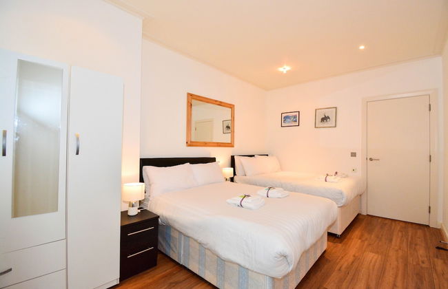 Canary Wharf - Corporate River View Apartments - Photo 53