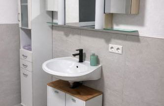 Central and spacious living in Laichingen - Foto 11