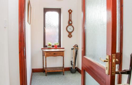 Court Farm - Photo 12