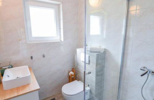 Apartment Villa Troskot - Photo 16