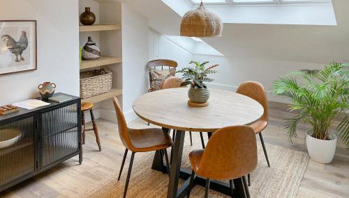 The Hermit Inn Hideout - Photo 3