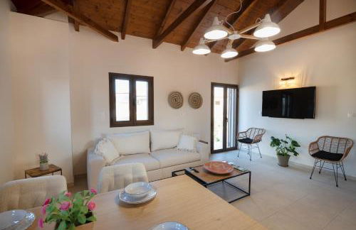 Stoupa Harmony Suites - Two Bedroom Apartment - Foto 27