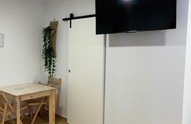 ALZIRA BONITA APARTAMENTO CON TERRAZA Y JACUZZi EXTERIOR - Foto 8