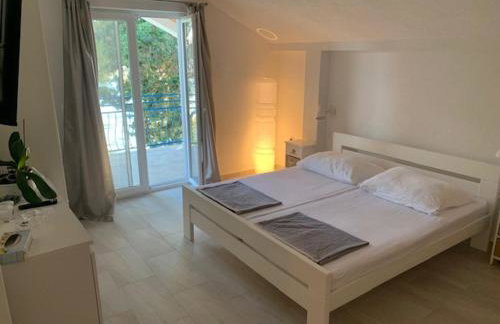 Seaside Apartment Padre - Photo 10