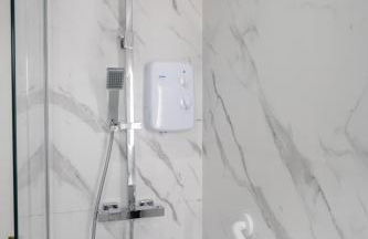 2 Bedroom Apartment-Free Parking-by Holiday Homes - Foto 25