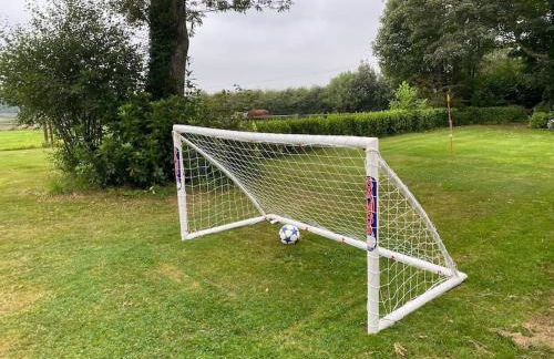 Luxury retreat with hot tub & wood burner - Mylor - Foto 30