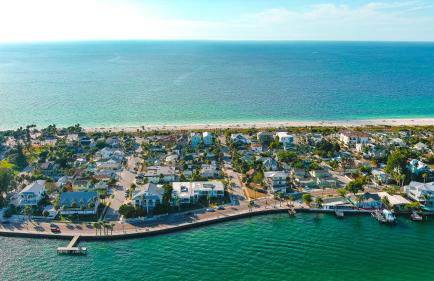 1BR 1BA NorthStar Bungalow. Just Steps to the beach and the bay. - Foto 6