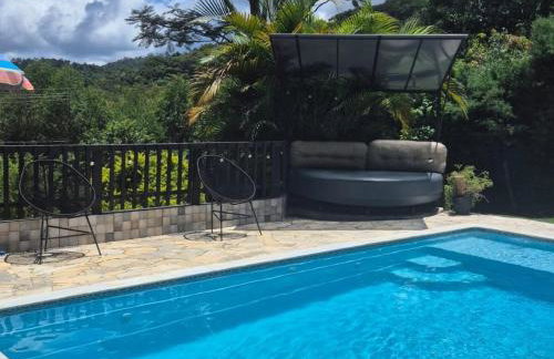 Casa para relaxar, estilosa, privativa e pet friendly - Foto 1