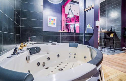 Les secrets de Julie - Love Room - Foto 22