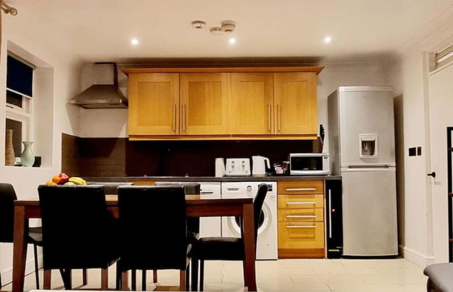 Garden Flat of a Charming Victorian Property in Central London With Aircon and Family-friendly - Foto 23