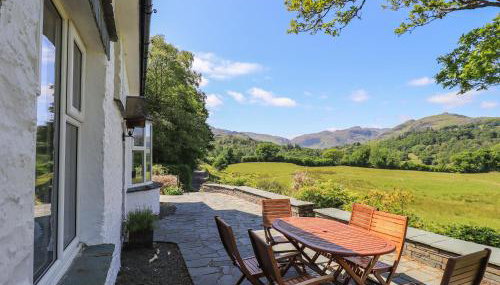 Spindle Coppice - Foto 1