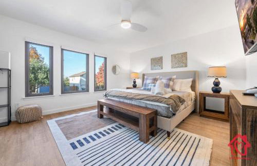 Georgian Oasis with Private Pool - An Irvie Home - Foto 6