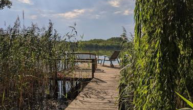 Modern bungalow with direct lake access and fireplace - Foto 4