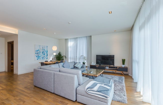 FAM Living - City Walk - Photo 30