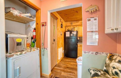 1mi to Lake Wallenpaupack | Firepit | Pet Friendly - Foto 8