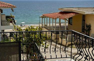 VillaKaliba BEACHFRONT HOUSE - Foto 2