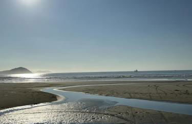 RJ Residencial Beira Mar Maravilhosa Casa Frente Mar da Pinheira com piscina - Foto 41