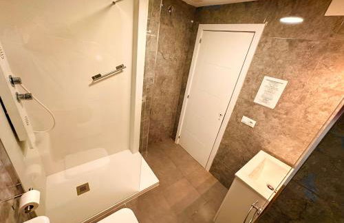 El Duplex especial centro Histórico parking gratis - Photo 33