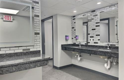 Moose Tracks Lodge - Pool, Hot Tub, Golf, Sauna - Foto 21