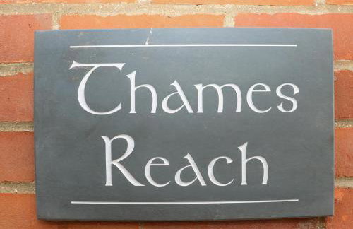 Thames Reach - Photo 23