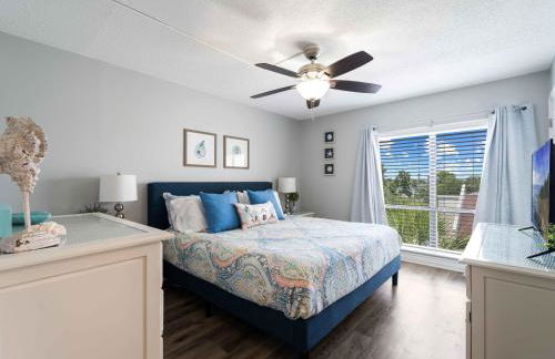 Siesta Paradise - Steps to Beach & Village - Pool - Photo 28