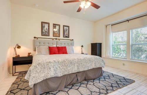 Large Fenced Yard Family-Friendly Kyle Home - Foto 10