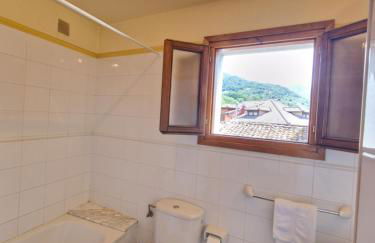 La Casona de Pascueru de POO DE CABRALES - Foto 18