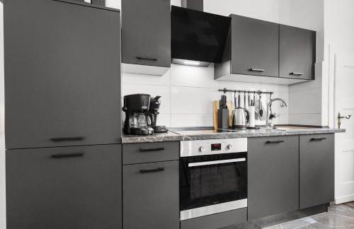 Moderne Suite bis zu 6 Personen - Central- free Parking - 3 Bedrooms - Netflix - Smart Home - Foto 7