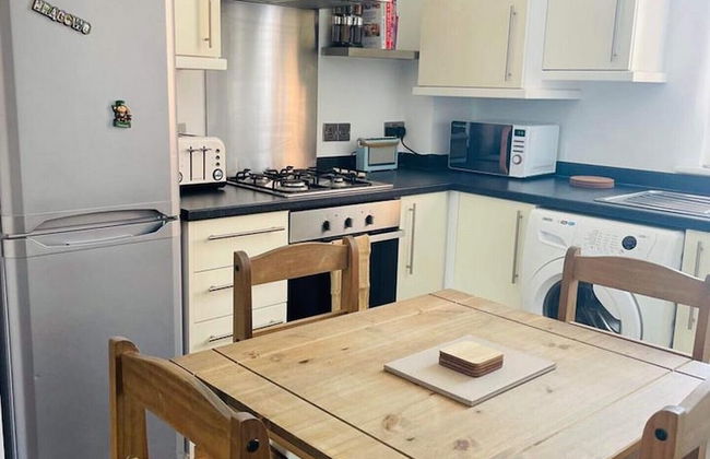 2 Bed Self Contained Apartment Wrexham - Photo 8