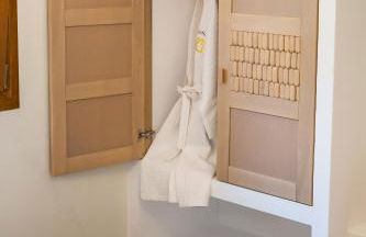 Lithos Luxury Pool Villa - Photo 36