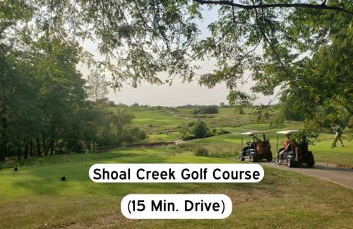 Classy 2BR-Parking, Rooftop,Near Arrowhd & TMobile - Photo 13