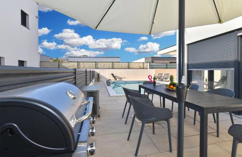 Jlo1 mit beheizbarem Pool - Photo 6