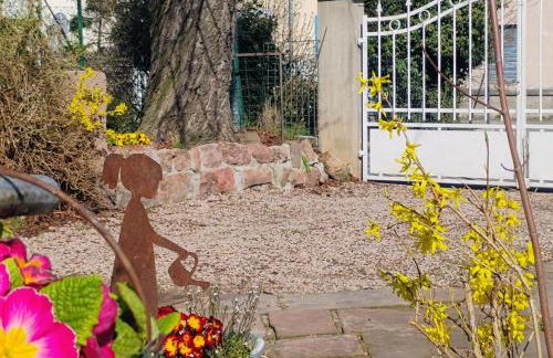 Gîte Le Marronnier, parking et terrasse au calme, entre Colmar-Riquewihr et Obernai, vue sur espaces verts et coteaux d Alsace, route du vin-châteaux - Foto 36